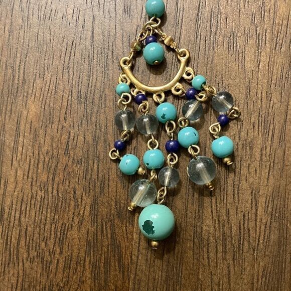 Vintage Gold tone Chandelier earrings With Turquoise, Blue and crystal beads. - Picture 3 of 3